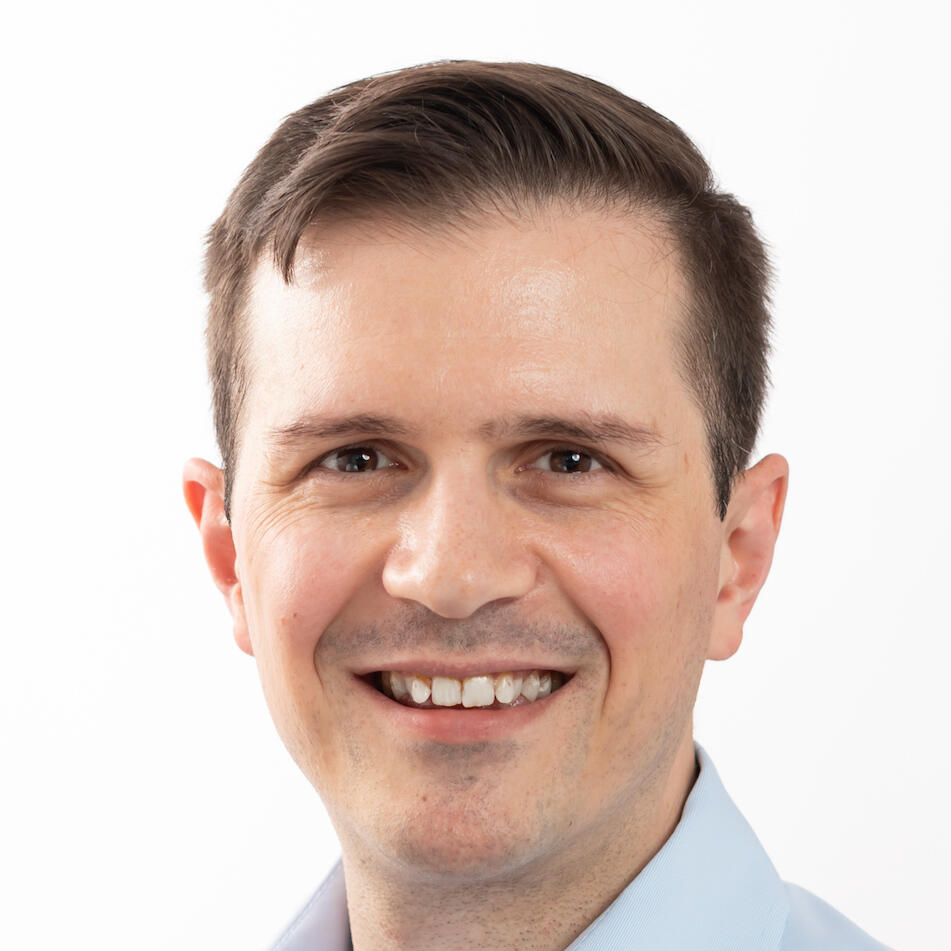 Headshot of Jeramy Utara